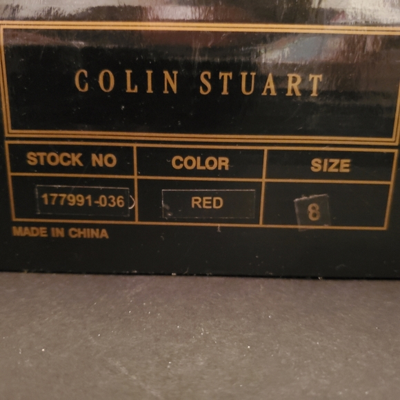 ❤Elegant Red Satin Pumps by Colin Stuart❤ - Picture 3 of 16